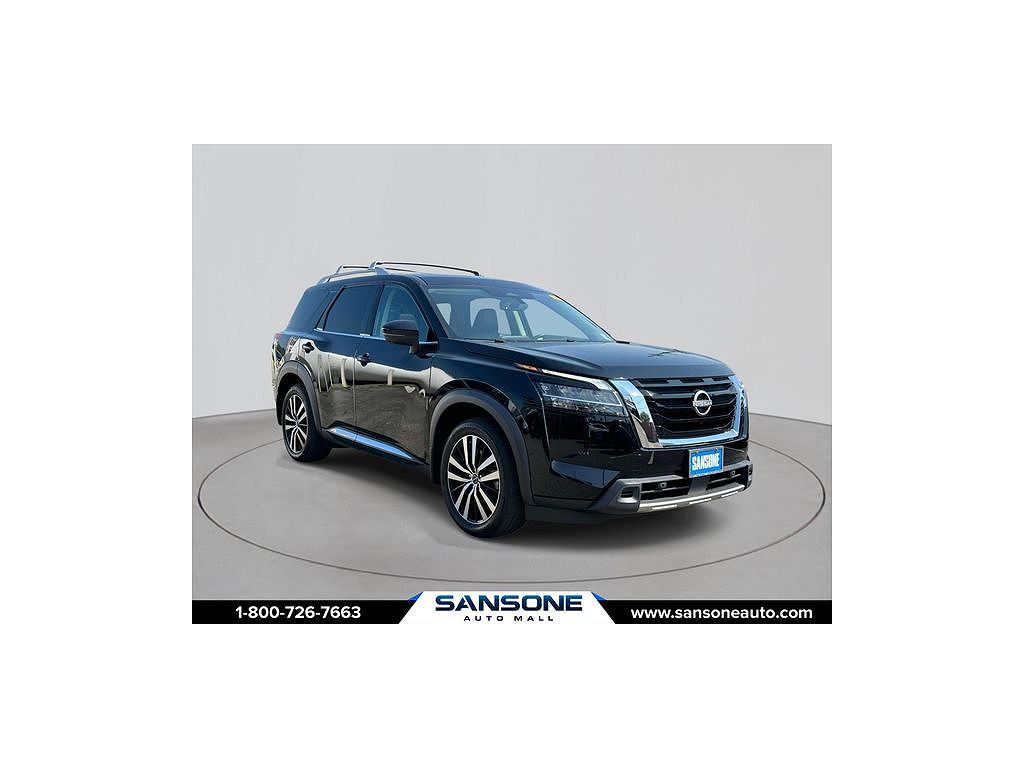 2024 Nissan Pathfinder Platinum