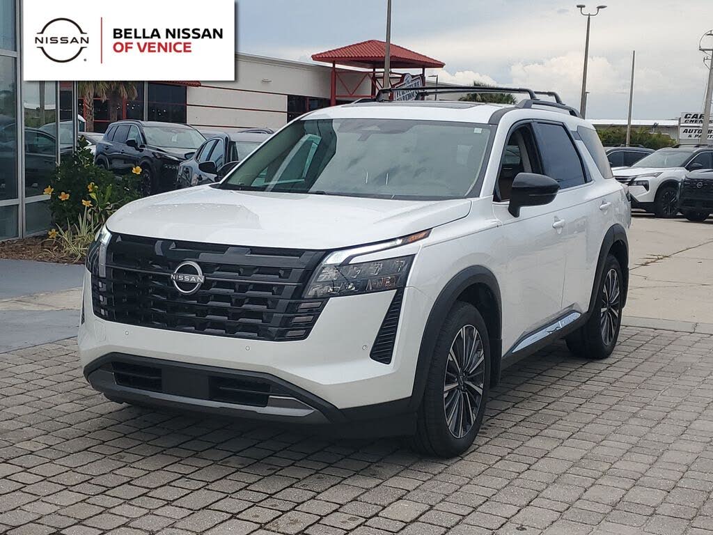 2026 Nissan Pathfinder Platinum