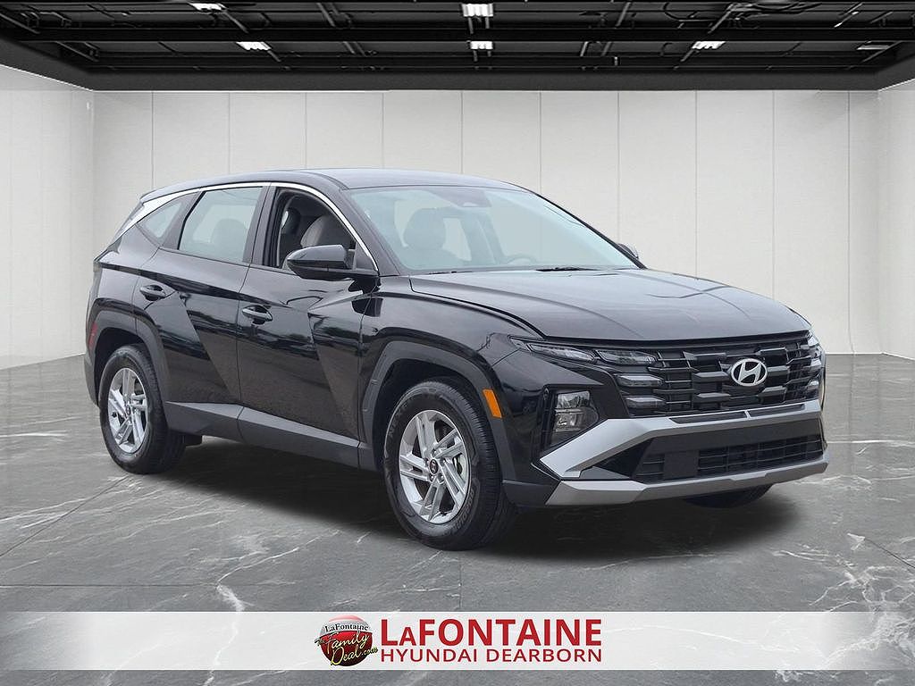 2025 Hyundai Tucson SE