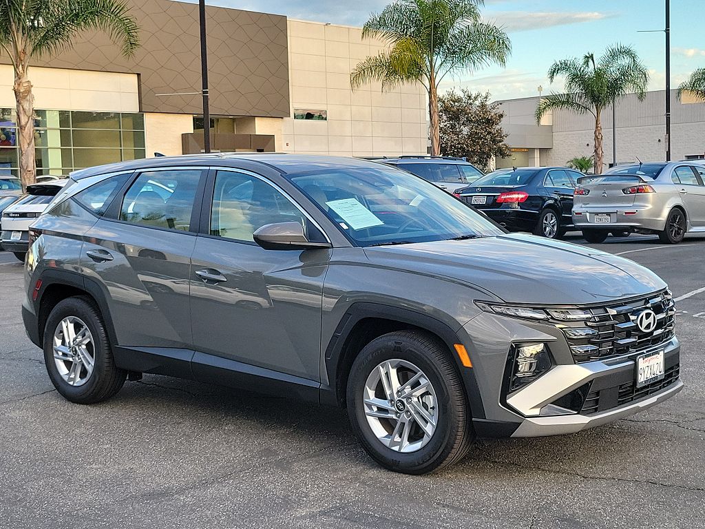 2026 Hyundai Tucson SE