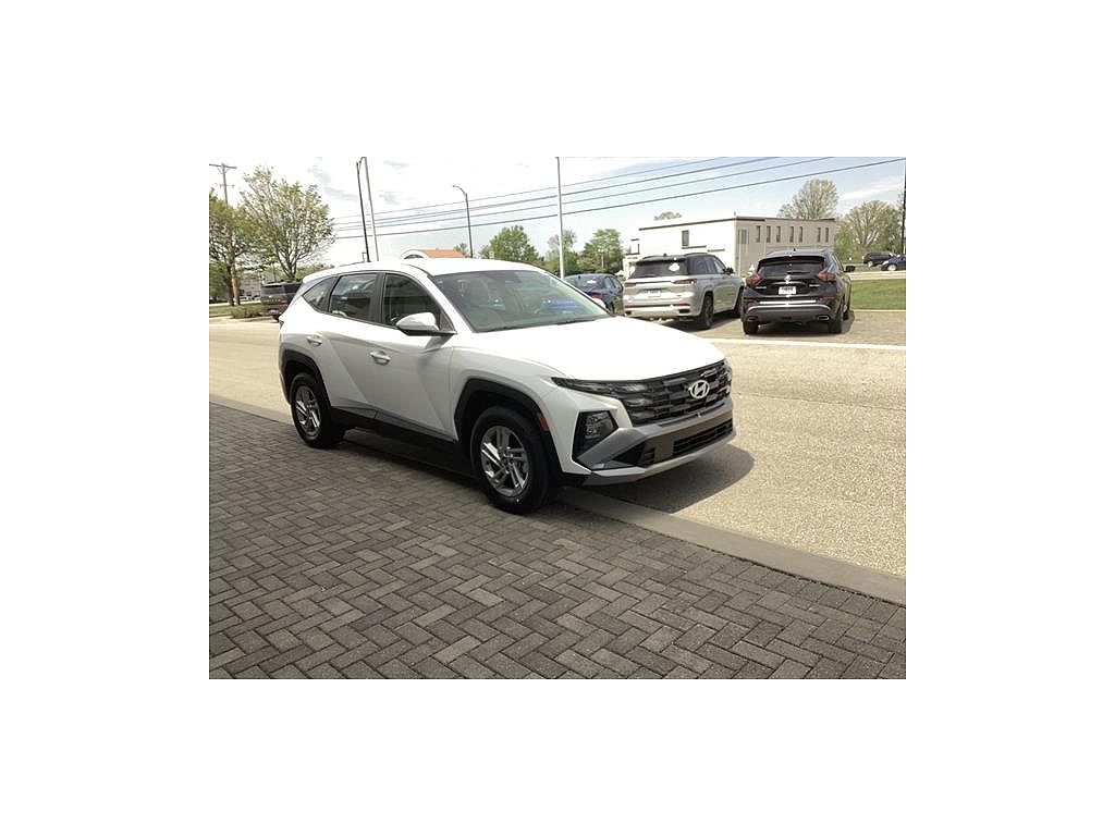 2026 Hyundai Tucson SE