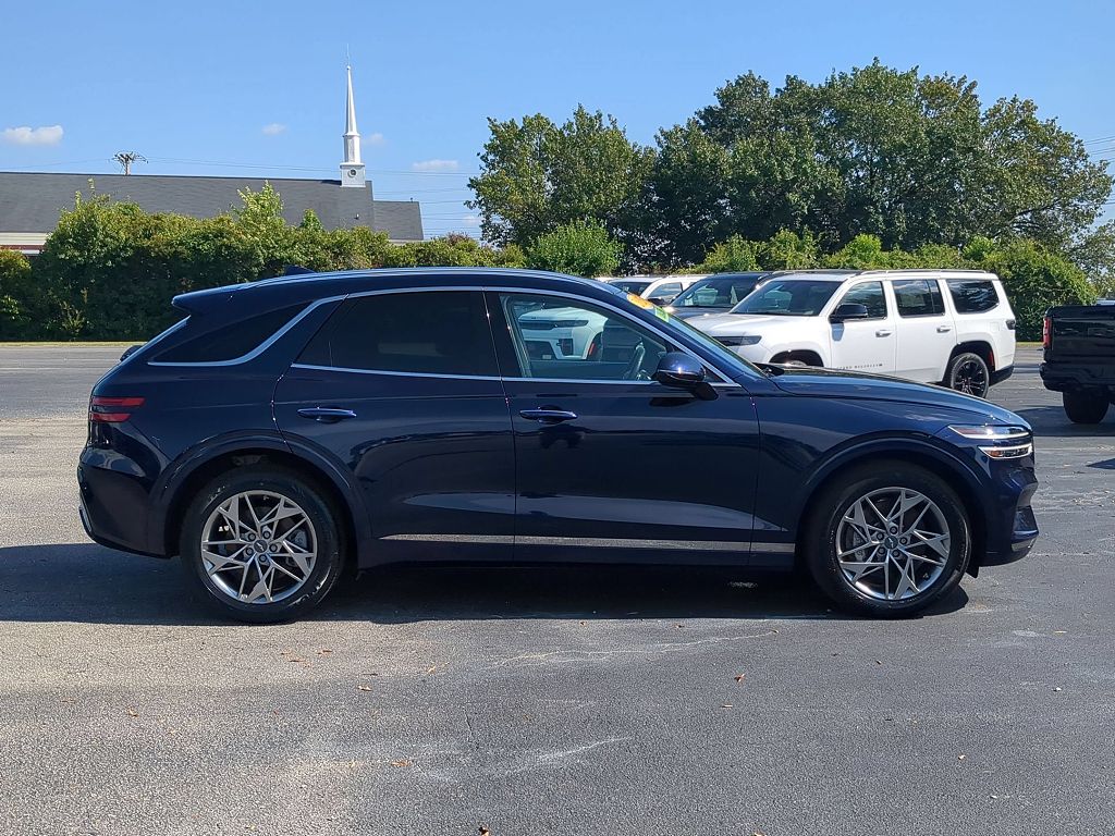 2025 Genesis GV70 2.5T