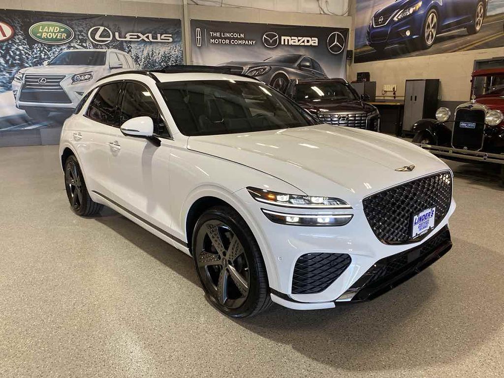 2024 Genesis GV70 2.5T