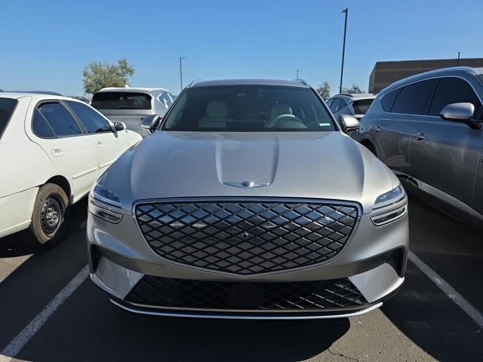 2023 Genesis Electrified GV70 Advanced