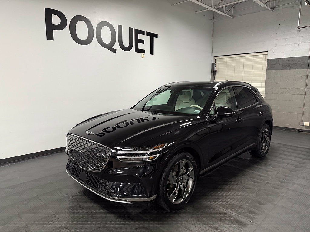 2023 Genesis GV70 Advanced