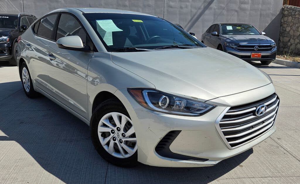 2018 Hyundai Elantra SE