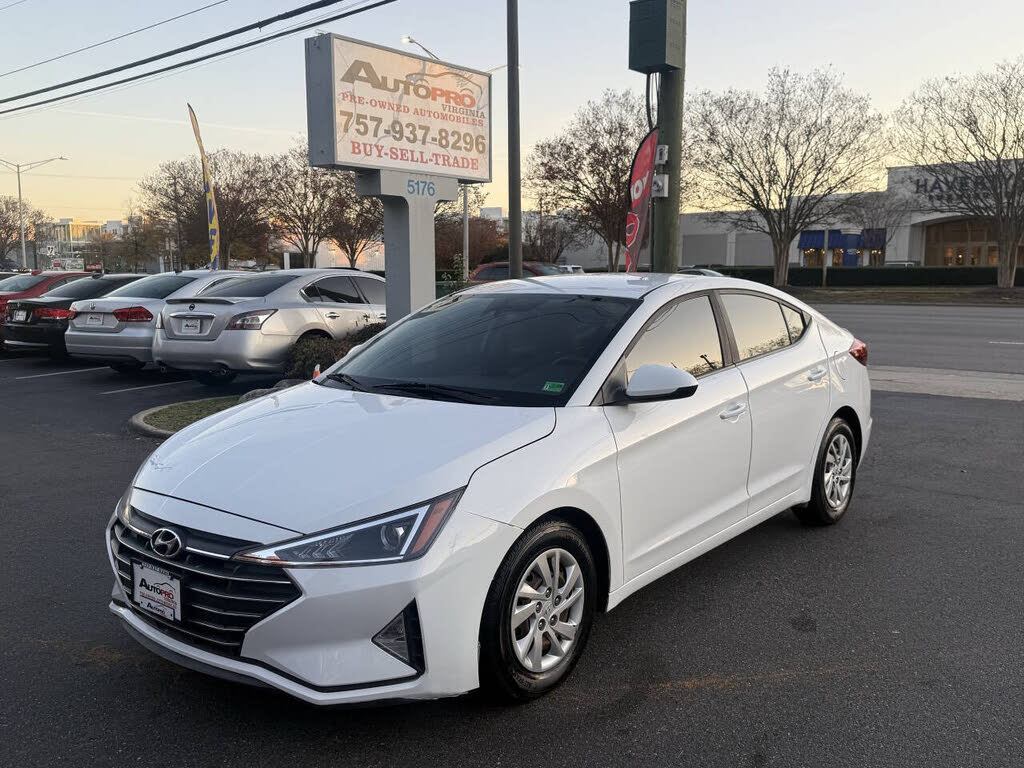 2020 Hyundai Elantra SE