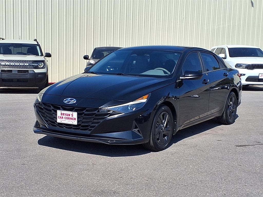 2023 HYUNDAI ELANTRA