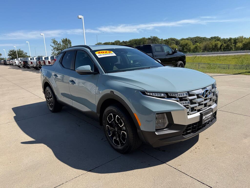 2022 Hyundai Santa Cruz SEL Premium