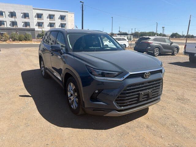 2026 Toyota Grand Highlander LE
