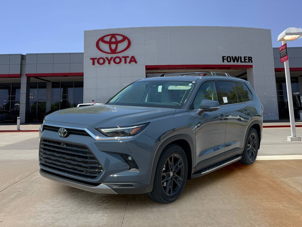 2026 Toyota Grand Highlander LE