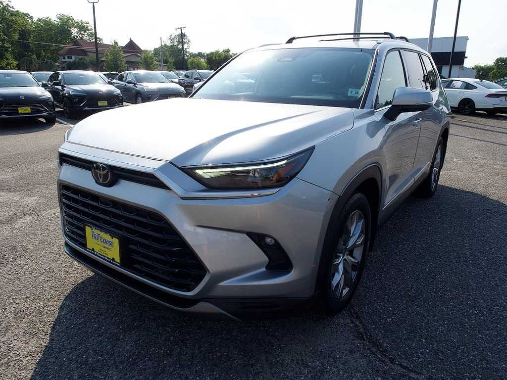 2024 Toyota Grand Highlander XLE