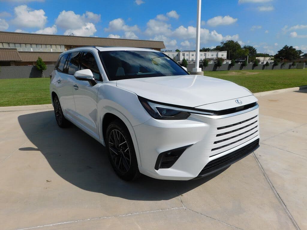 2025 Lexus TX 350 F SPORT Handling
