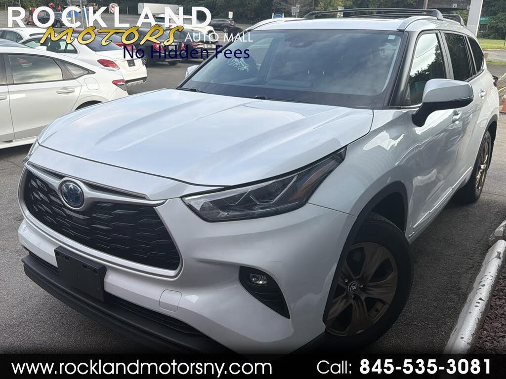 2023 Toyota Highlander Hybrid Bronze Edition