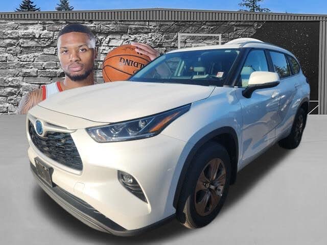 2023 Toyota Highlander Hybrid Bronze Edition