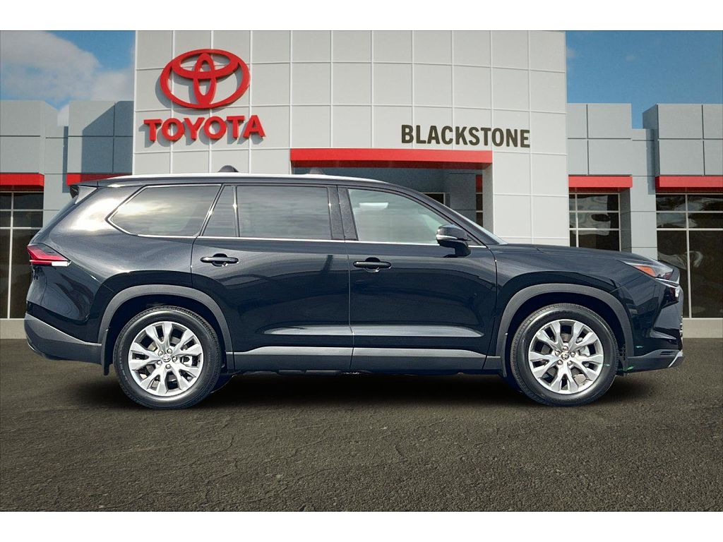 2026 Toyota Grand Highlander Nightshade