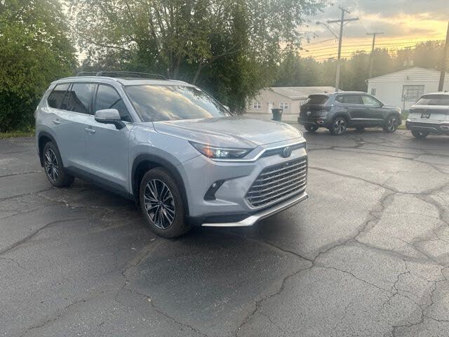 2025 Toyota Grand Highlander Hybrid MAX Limited