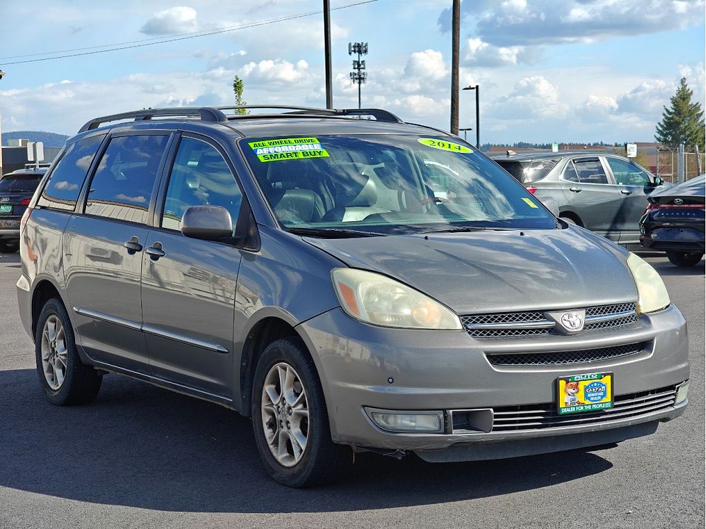 2004 Toyota Sienna XLE Limited 7-Passenger