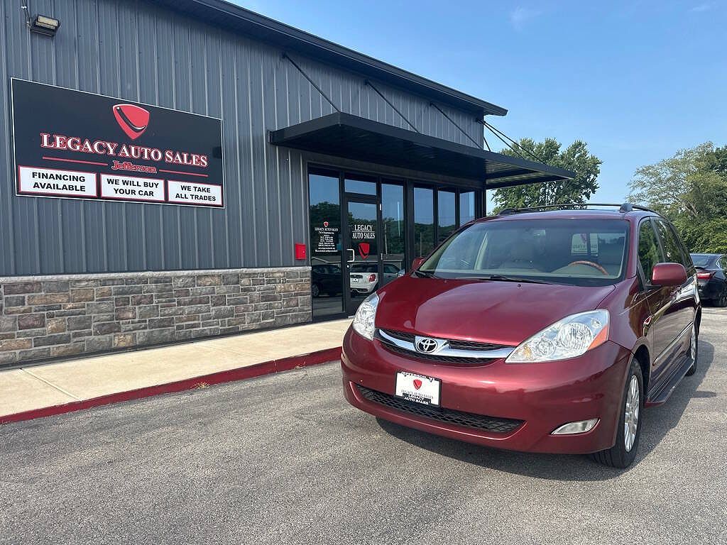 2007 Toyota Sienna XLE Limited 7-Passenger
