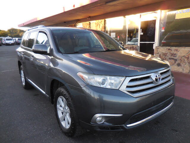 2013 Toyota Highlander Plus