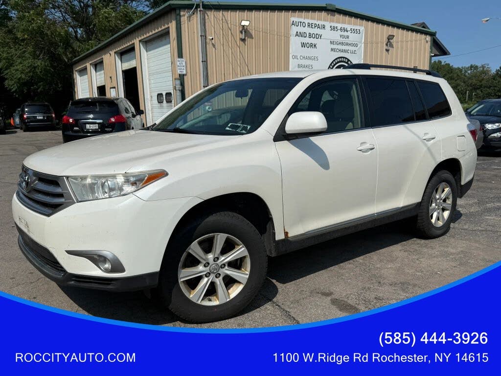 2013 Toyota Highlander SE