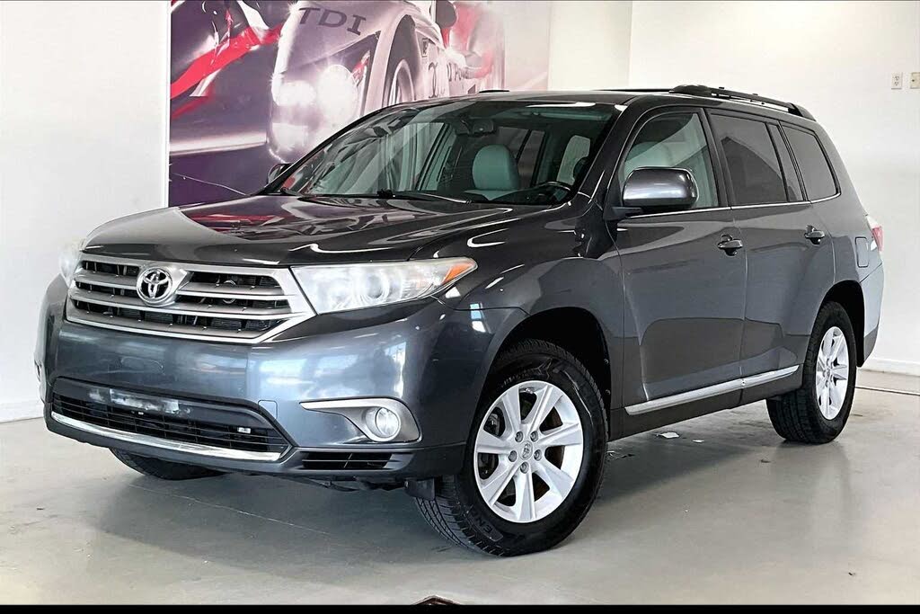 2013 Toyota Highlander Plus