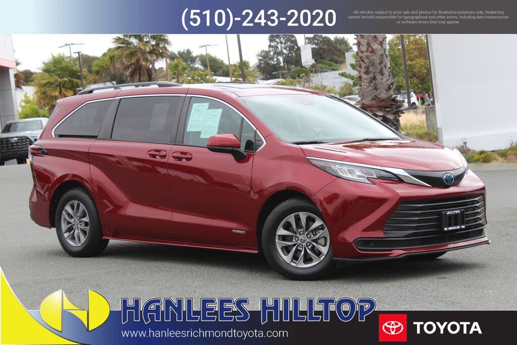 2021 Toyota Sienna LE 8-Passenger