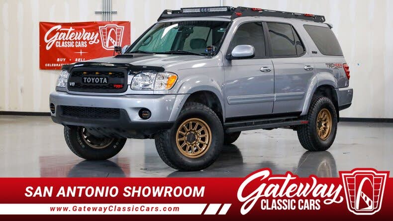 2002 Toyota Sequoia SR5