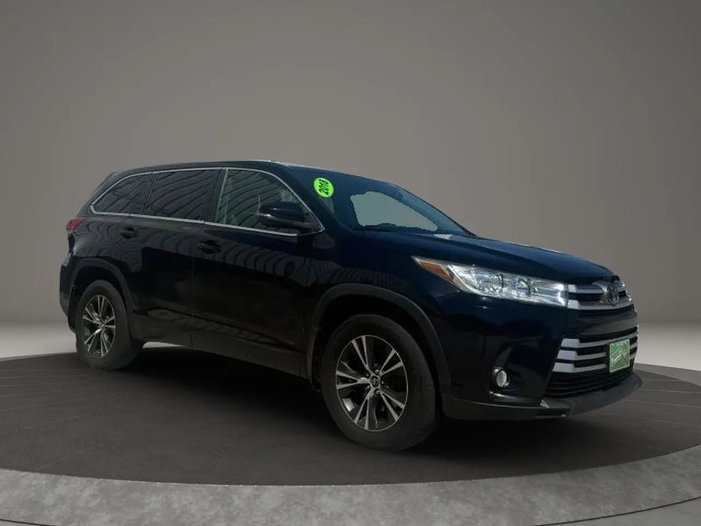 2018 Toyota Highlander LE