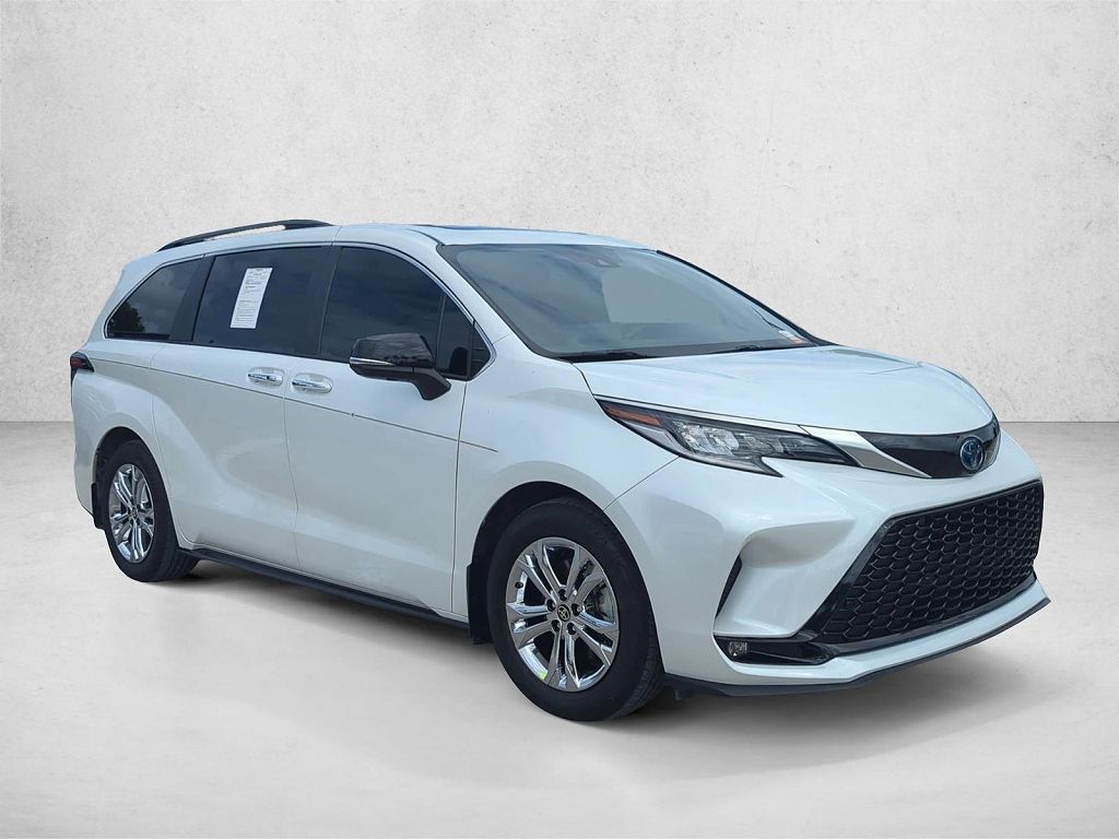 2023 Toyota Sienna XSE 25th Anniversary Edition