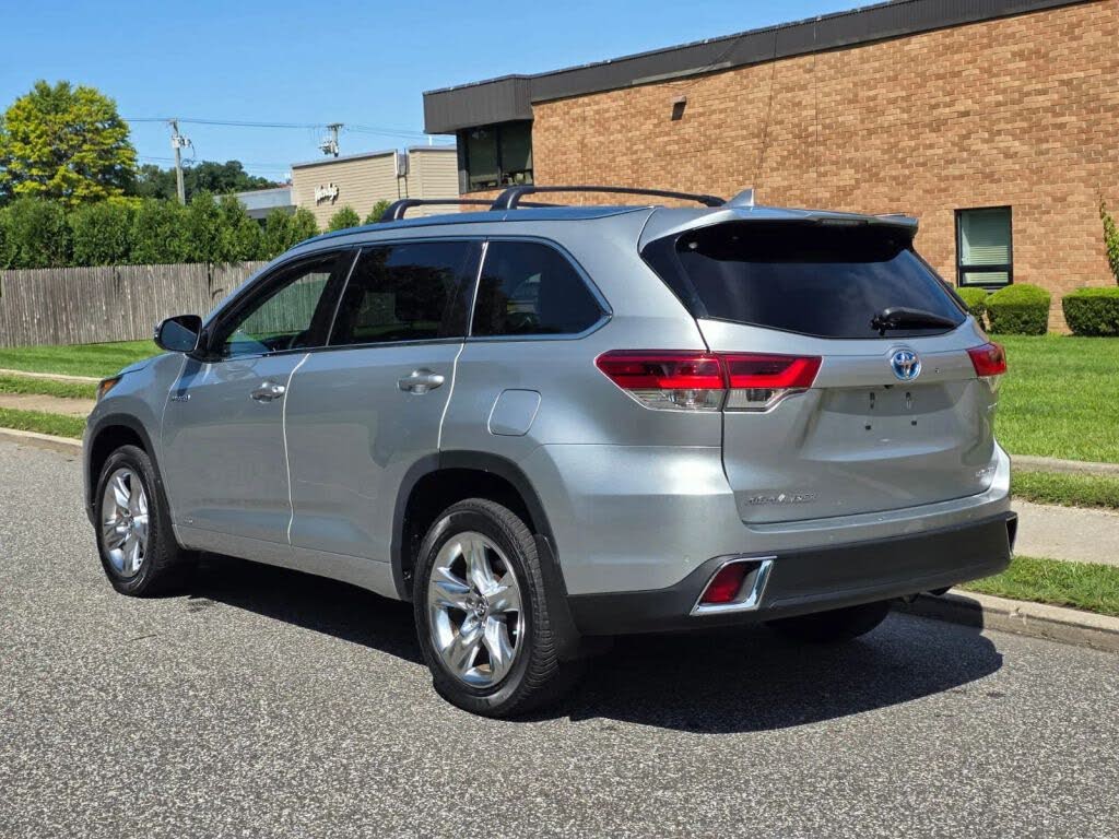2018 Toyota Highlander Hybrid Limited Platinum