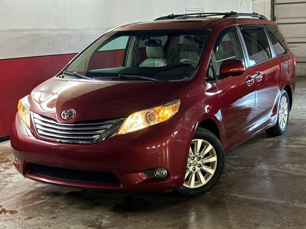 2011 Toyota Sienna XLE 7-Passenger