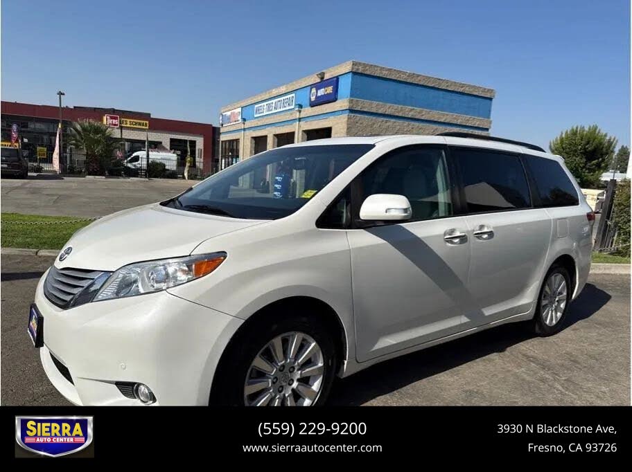 2013 Toyota Sienna XLE 7-Passenger
