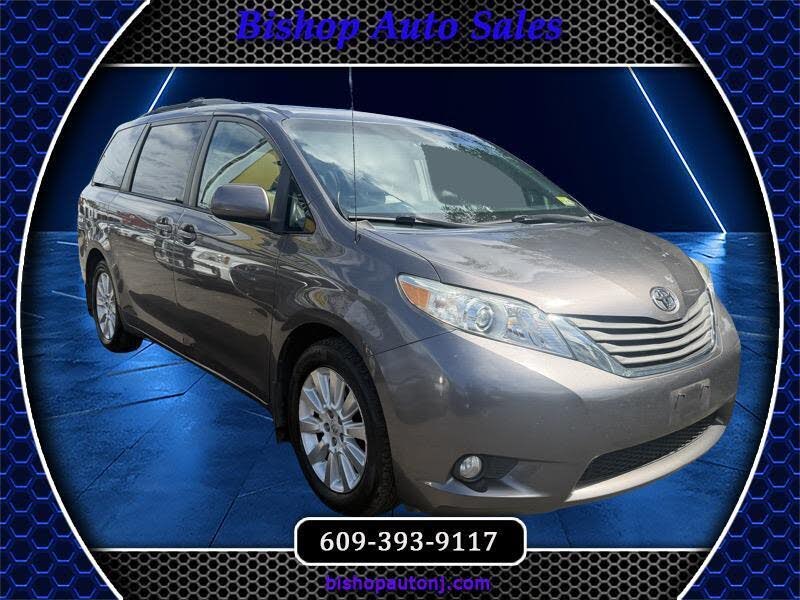 2013 Toyota Sienna XLE 7-Passenger