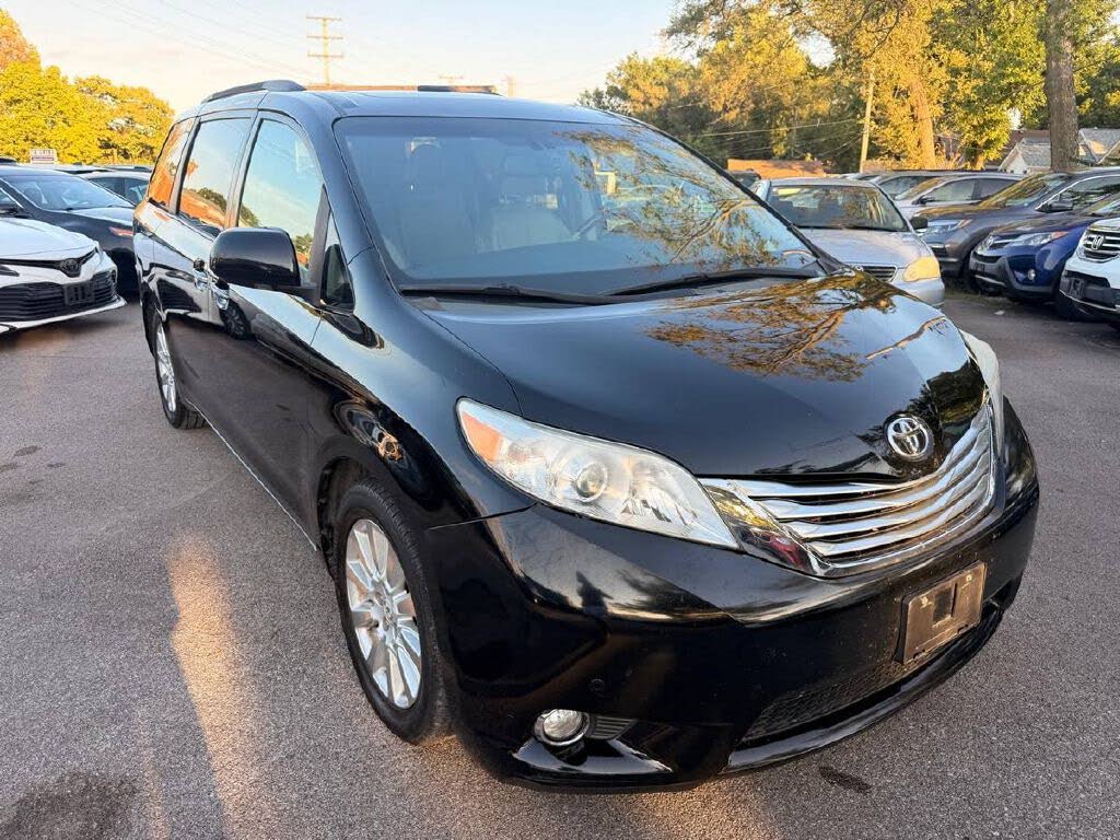2012 Toyota Sienna Limited 7-Passenger