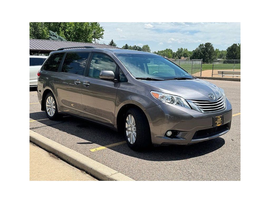 2011 Toyota Sienna Limited 7-Passenger