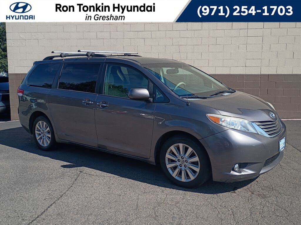 2014 Toyota Sienna Limited 7-Passenger