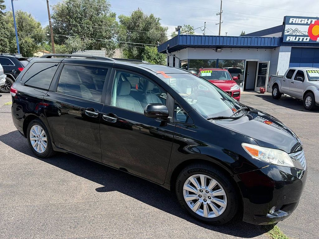 2011 Toyota Sienna XLE 7-Passenger