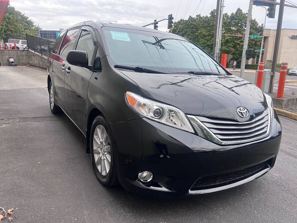 2011 Toyota Sienna XLE 7-Passenger
