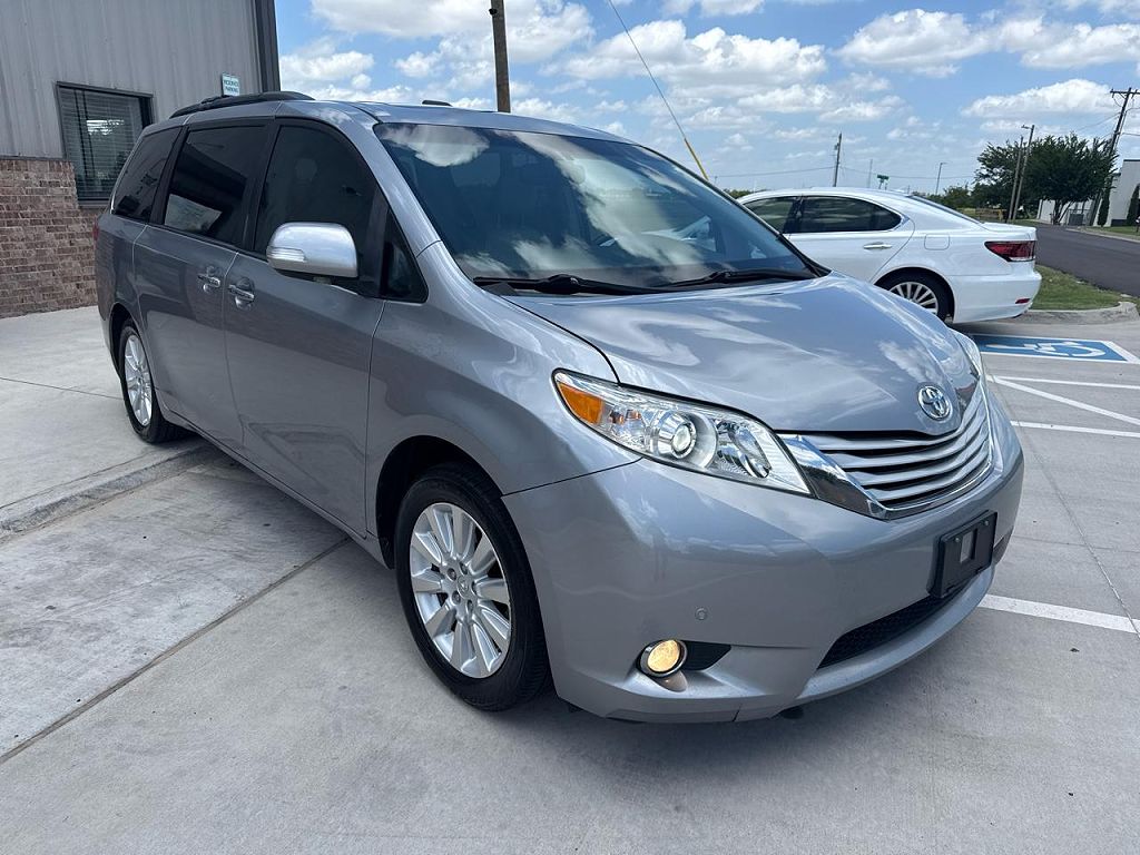 2013 Toyota Sienna Limited 7-Passenger