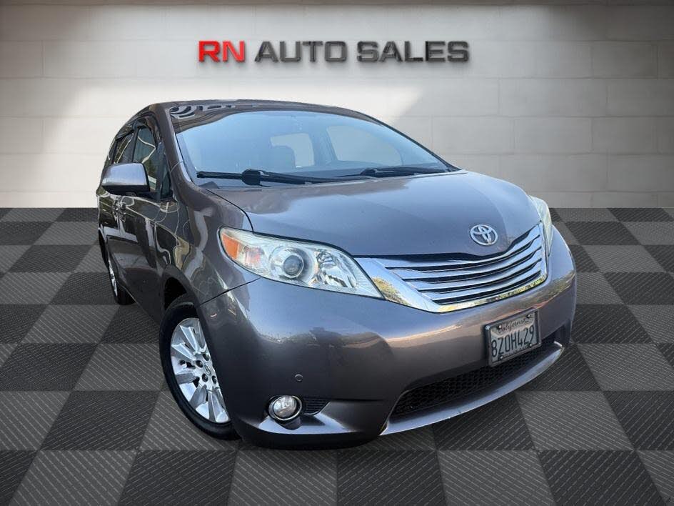 2011 Toyota Sienna Limited 7-Passenger