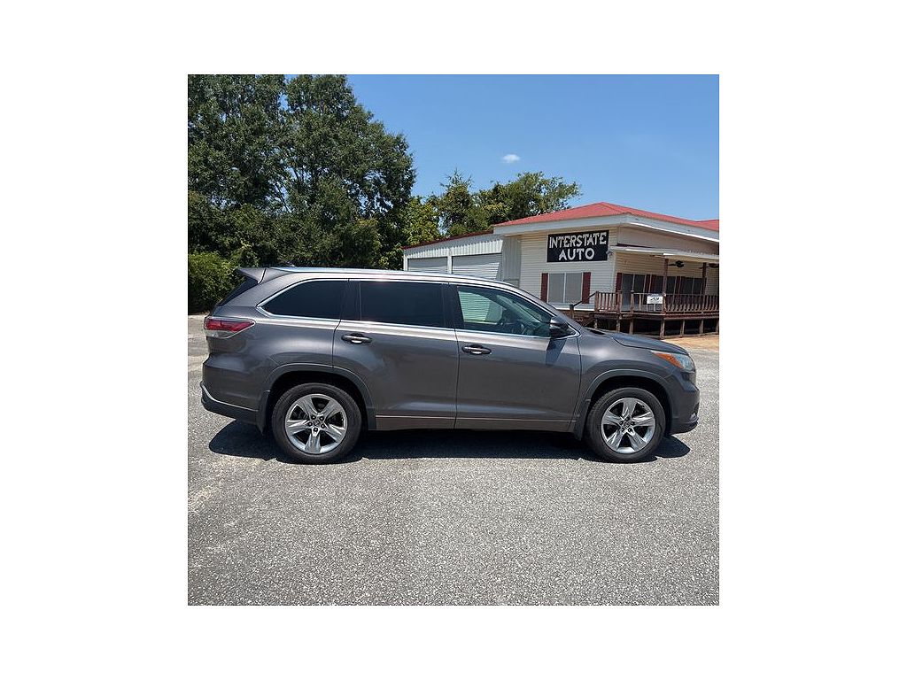 2016 Toyota Highlander Limited Platinum