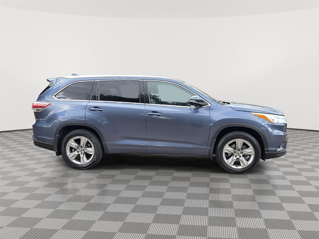2016 Toyota Highlander Limited Platinum