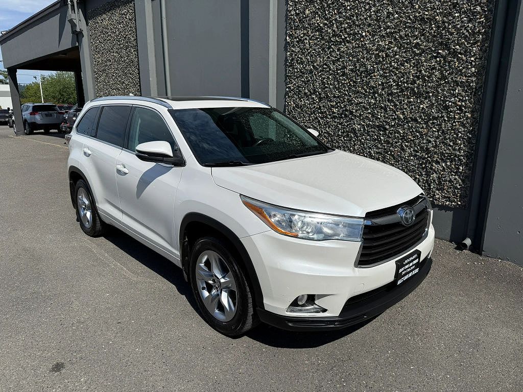 2016 Toyota Highlander Limited Platinum