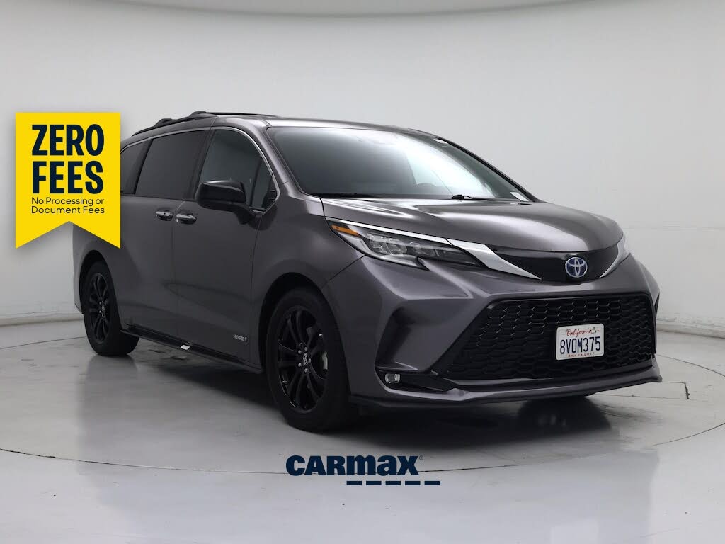 2021 Toyota Sienna XSE 7-Passenger