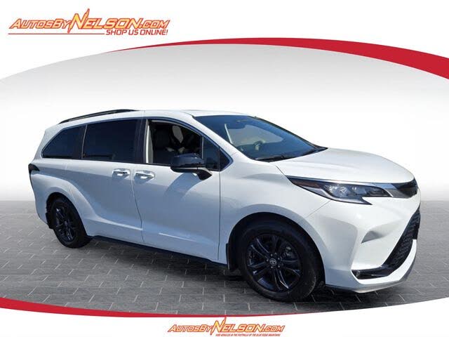 2024 Toyota Sienna XSE 7-Passenger
