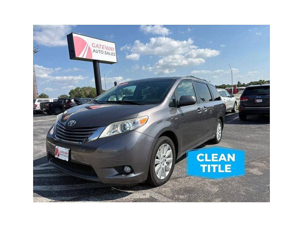 2017 Toyota Sienna Limited 7-Passenger