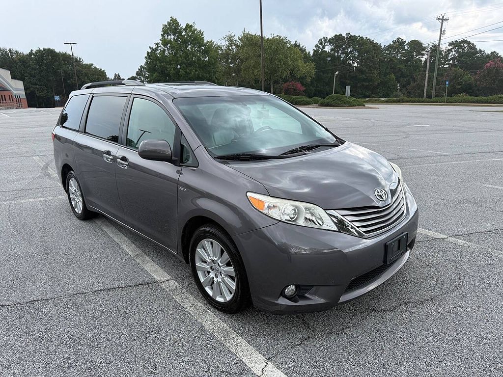 2017 Toyota Sienna Limited 7-Passenger