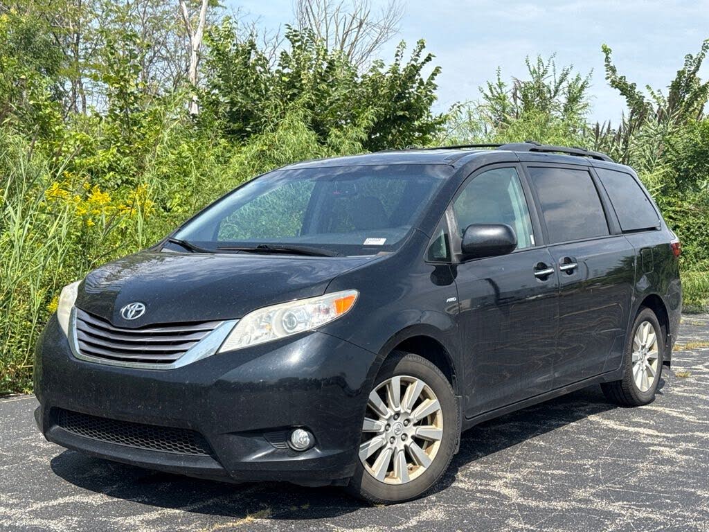 2017 Toyota Sienna Limited 7-Passenger
