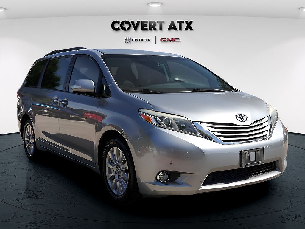 2017 Toyota Sienna XLE 7-Passenger